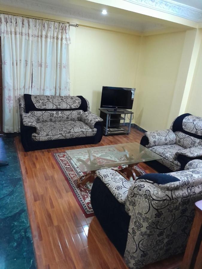 Apartment Rupas Catmandu Exterior foto