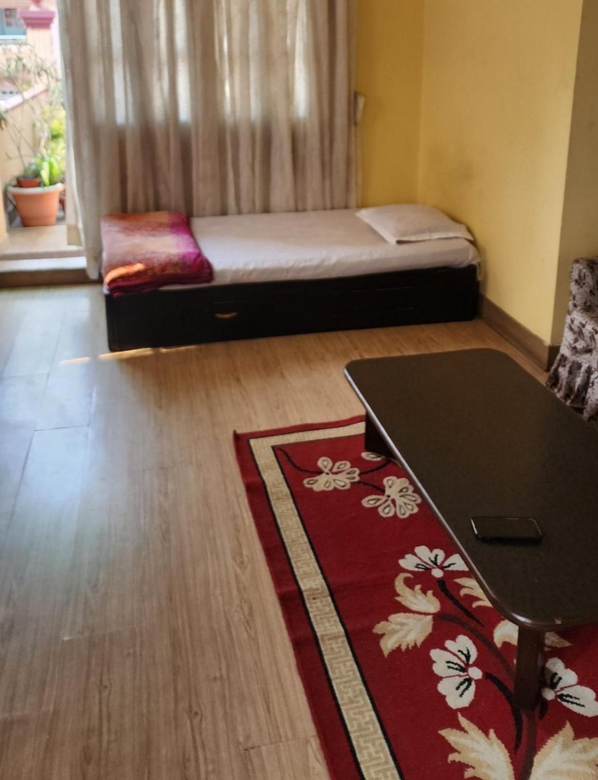 Apartment Rupas Catmandu Exterior foto